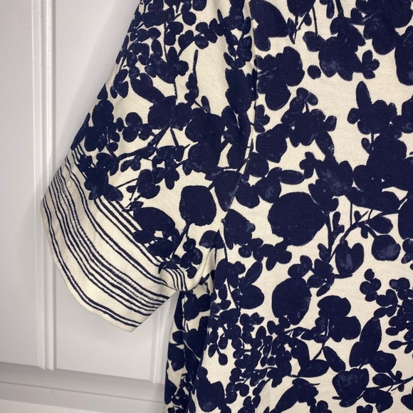 Tory Burch Elisabeth Printed Shift Dress in Navy and Ivory - Picture 6 of 7